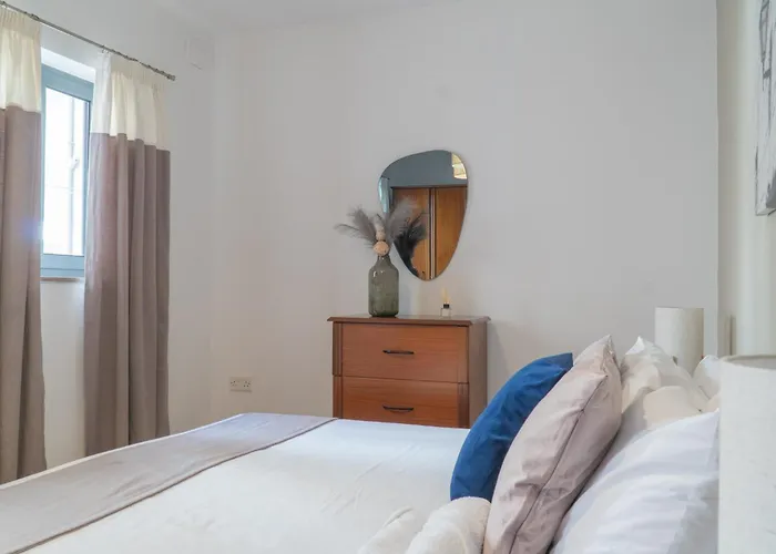 Simple Style & Space - * Gzira