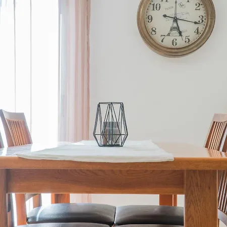 Simple Style & Space -