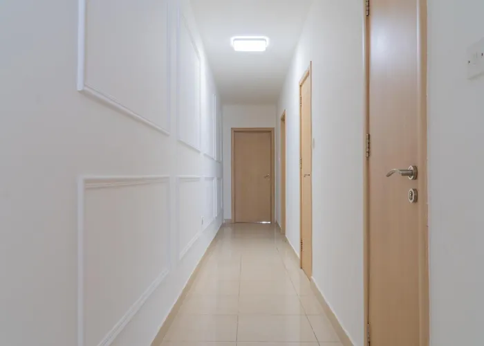 Simple Style & Space - *